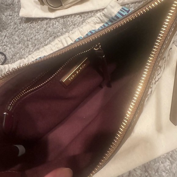 SOLD - Picture 4 of 4